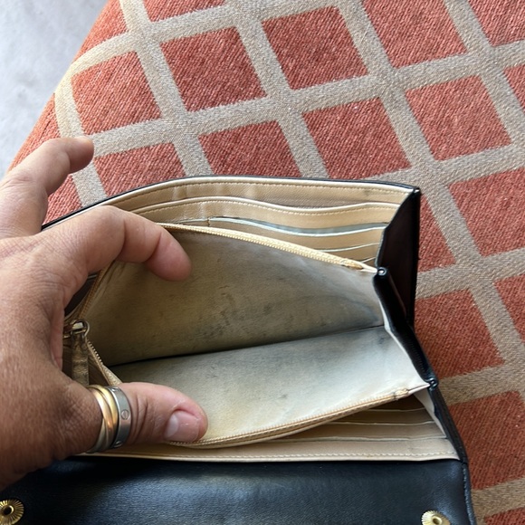 Chanel wallet on the chain - Picture 7 of 16